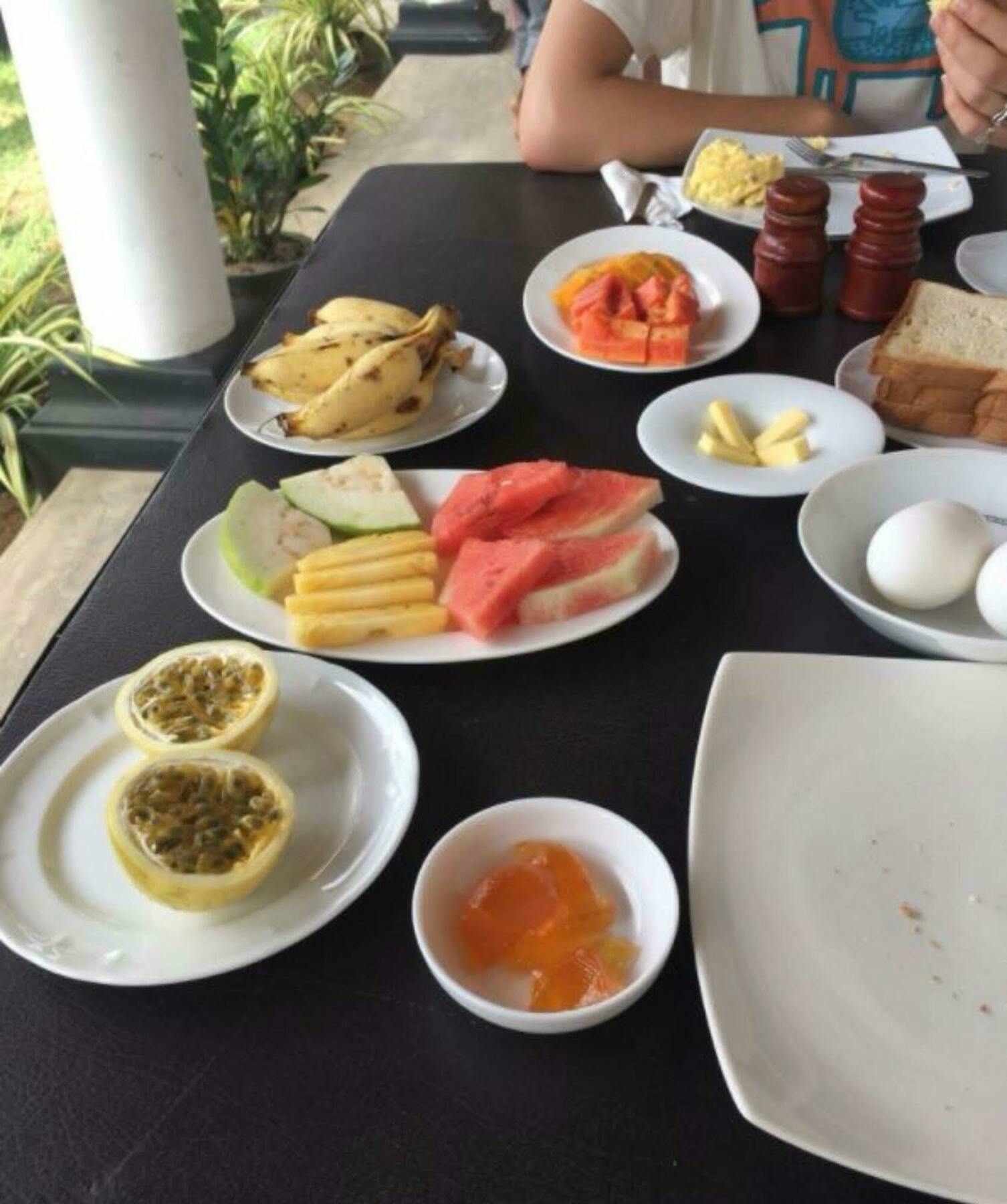ซันไรส์ พาเลซ เนกอมโบ Bed & Breakfast ภายนอก รูปภาพ
